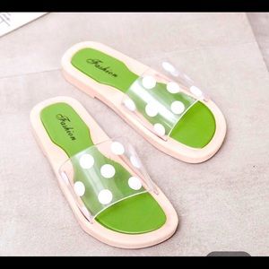 Green Poke dots Sandals